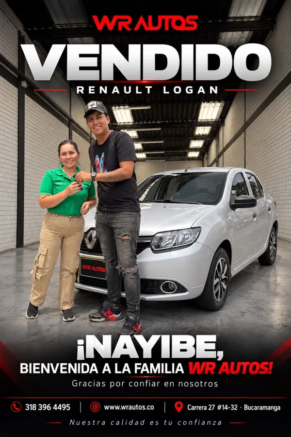 Entrega de vehículo a cliente de WR Autos