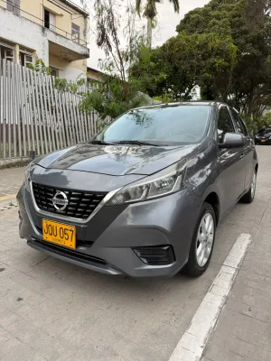 Nissan March 2022 — foto 1