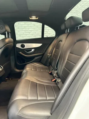 Mercedes-Benz C250 AMG 2016 — foto 10