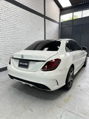Mercedes-Benz C250 AMG 2016 — foto 3