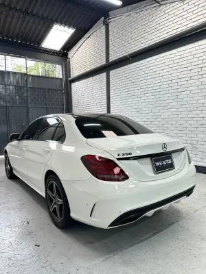 Mercedes-Benz C250 AMG 2016 — foto 6