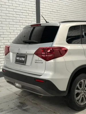 Suzuki Vitara 2021 — foto 14