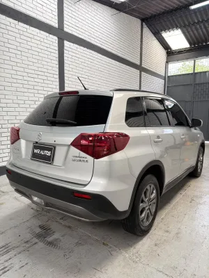 Suzuki Vitara 2021 — foto 11
