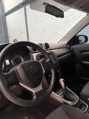 Suzuki Vitara 2021 — foto 10