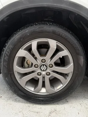 Suzuki Vitara 2021 — foto 13