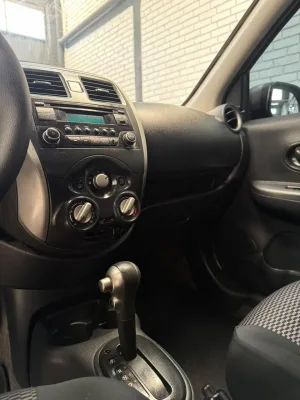 Nissan March 2020 no especificado — foto 2