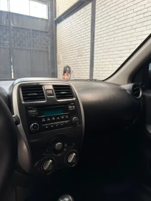 Nissan March 2020 no especificado — foto 4