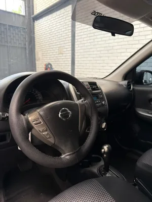 Nissan March 2020 no especificado — foto 3