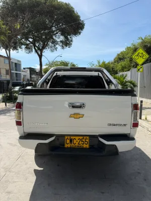 Chevrolet D-Max 2008 — foto 3