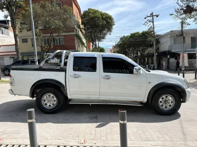 Chevrolet D-Max 2008 — foto 4