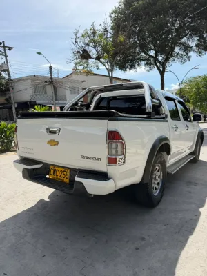 Chevrolet D-Max 2008 — foto 10
