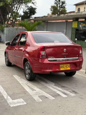 Renault Logan 2016 — foto 8
