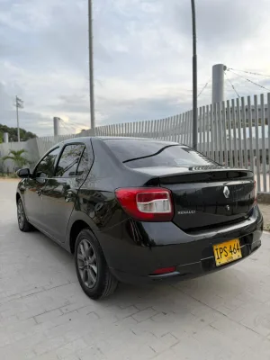 Renault Logan 2017 — foto 7
